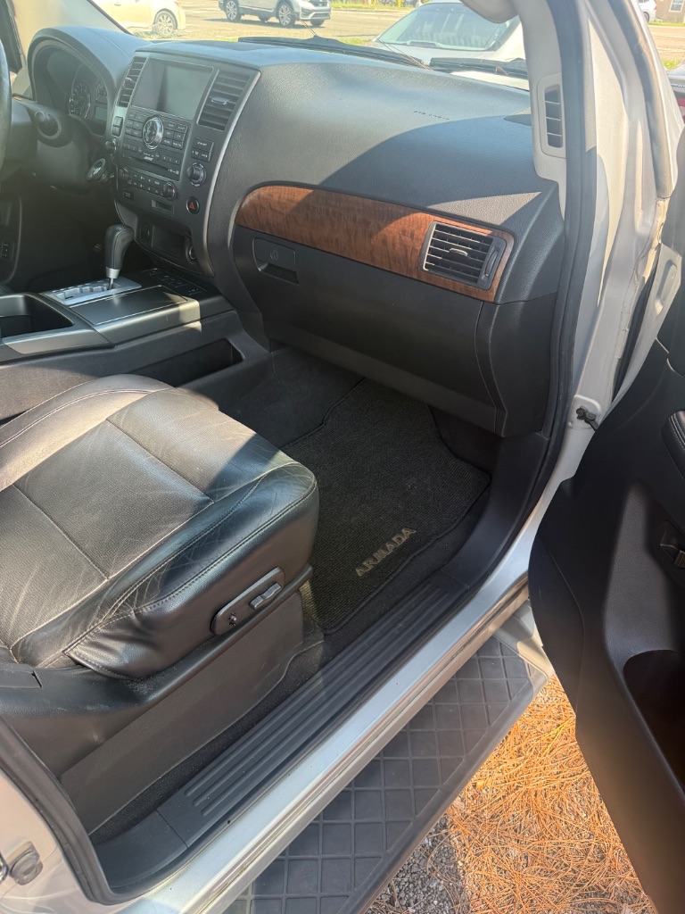 2008 Nissan Armada LE - Photo 6