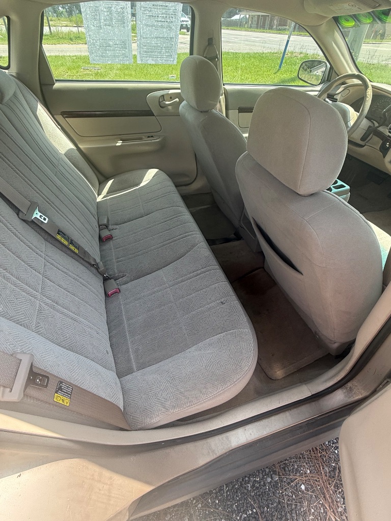 2003 Chevrolet Impala Base - Photo 6